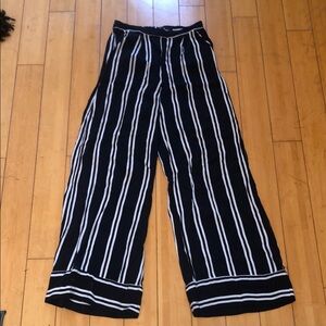 Lulus Wide Leg Pant Lightweight & Dressy!